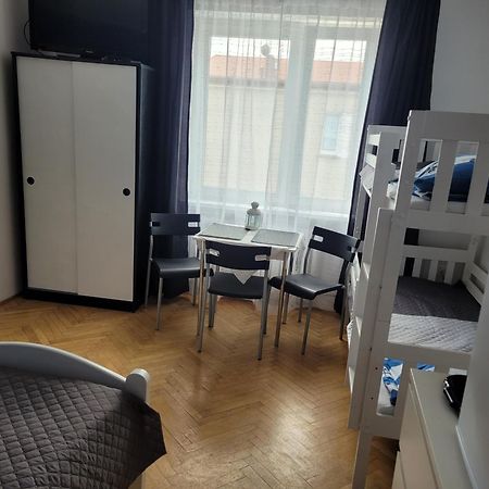Pokoje Goscinne Galeon W Darlowku Ujście-Darłowskie Exterior foto